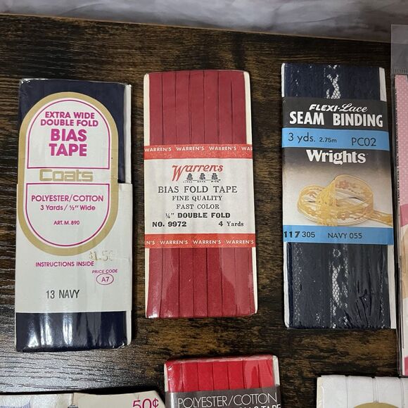 Vintage Craft Lot of 30 Wrights & More Sewing NOS Buttons Trim Rick Rack Piping - Picture 2 of 13